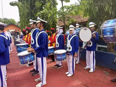Ekstrakurikuler Drum Band